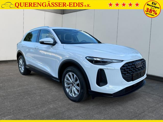 Audi / Q5 / Weiß / / / QUATTRO AHK+NAVI+LED+SHZ+PDC