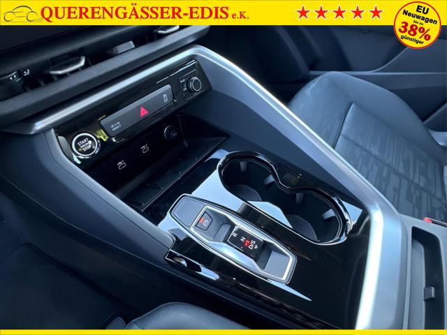 Audi / Q5 / Weiß / / / QUATTRO AHK+NAVI+LED+SHZ+PDC