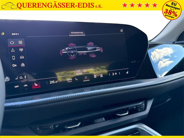 Audi / Q5 / Weiß / / / QUATTRO AHK+NAVI+LED+SHZ+PDC