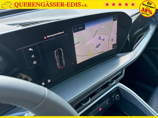Audi / Q5 / Weiß / / / QUATTRO AHK+NAVI+LED+SHZ+PDC