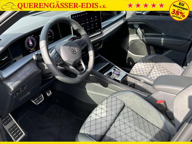 Volkswagen / Tayron / Schwarz / / / PANORMA+LED+AHK+EL. HECKKL.+PDC+20'' LM