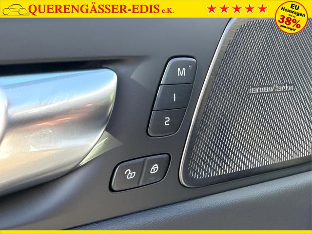 Volvo / XC60 / / / / T6 AWD AHK+360°KAMERA+EL.HECKKL.+PDC+LED+SHZ+21ALU