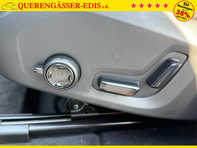 Volvo / XC60 / / / / T6 AWD AHK+360°KAMERA+EL.HECKKL.+PDC+LED+SHZ+21ALU