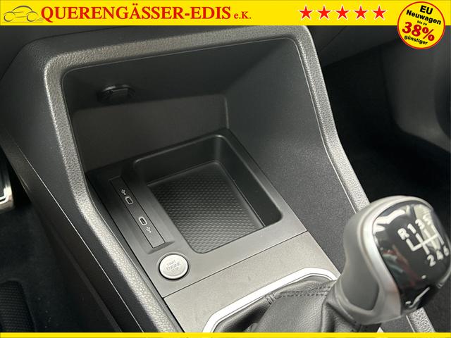 Volkswagen / Caddy / / / / 4x4+LANE ASSIST+NAVI+KAM+SHZ+KLIMA+AHK+ACC
