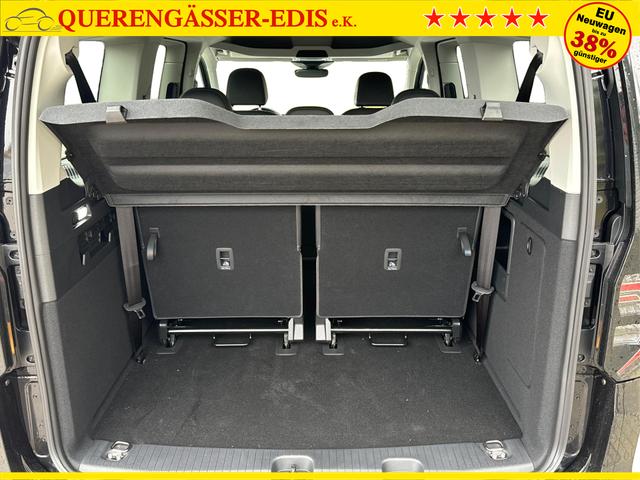 Volkswagen / Caddy Maxi / / / / Caddy Maxi AHK+LANE ASSIST+NAVI+KAM+ACC+SHZ