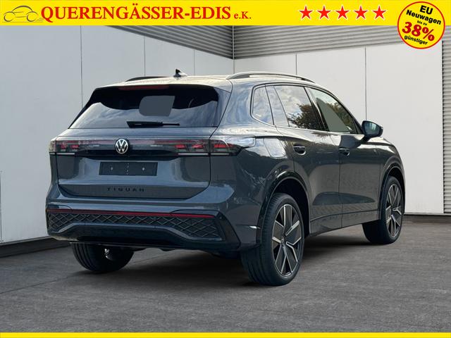 Volkswagen / Tiguan / Grau / / / PANO+HD MATRIX+AHK+NAVI+BLACK STYLE+20 LM+ACC