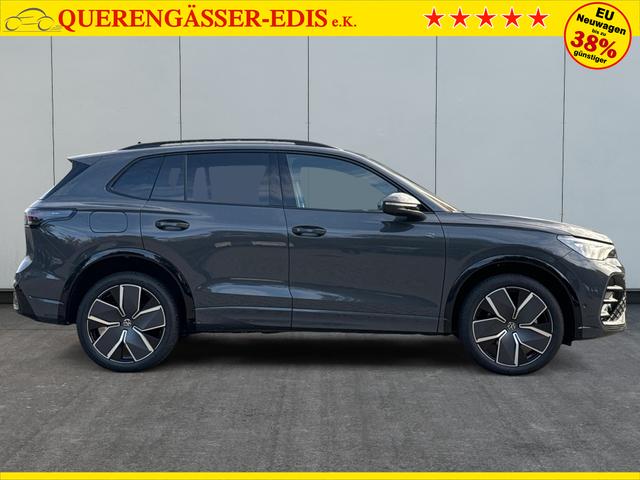 Volkswagen / Tiguan / Grau / / / PANO+HD MATRIX+AHK+NAVI+BLACK STYLE+20 LM+ACC