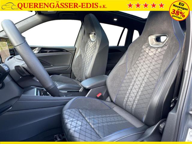 Volkswagen / Tiguan / Grau / / / PANO+HD MATRIX+AHK+NAVI+BLACK STYLE+20 LM+ACC