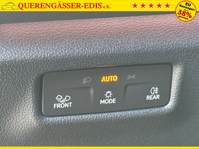 Volkswagen / Tiguan / Grau / / / PANO+HD MATRIX+AHK+NAVI+BLACK STYLE+20 LM+ACC