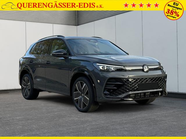 Volkswagen / Tiguan / Grau / / / PANO+HD MATRIX+AHK+NAVI+BLACK STYLE+20 LM+ACC