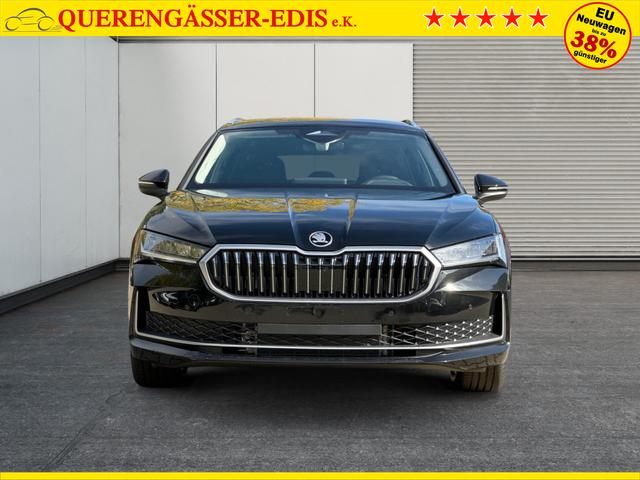 Skoda / Superb Combi / / / / 4WD+AHK+NAVI+KAM+EL.HECKKL.+KESSY