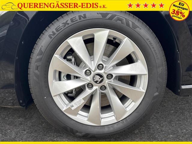 Skoda / Superb Combi / / / / 4WD+AHK+NAVI+KAM+EL.HECKKL.+KESSY