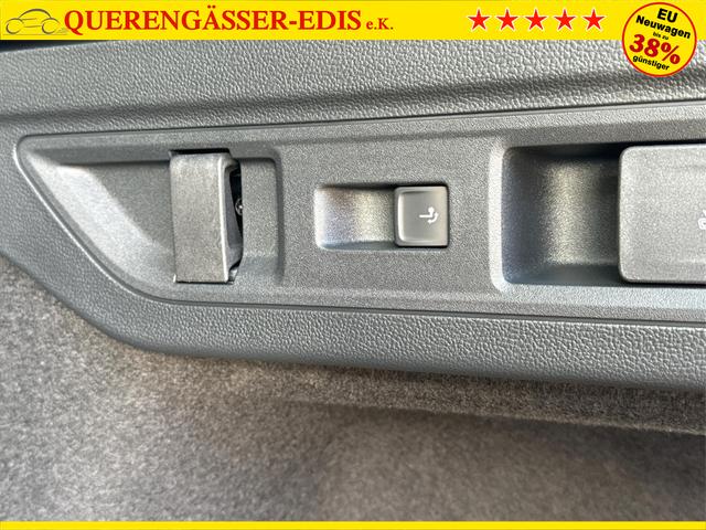 Skoda / Superb Combi / / / / 4WD+AHK+NAVI+KAM+EL.HECKKL.+KESSY