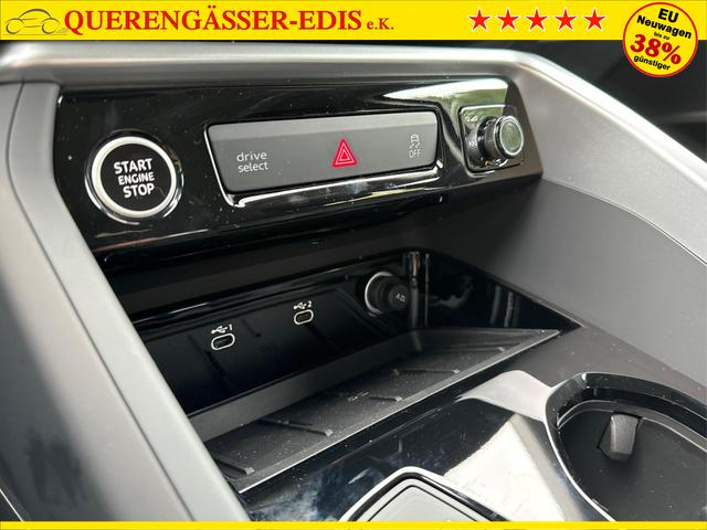 Audi / Q5 / Schwarz / / / QUATTRO+ NAVI+ LED+ SHZ+ PDC