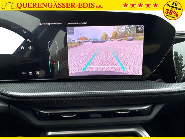Audi / Q5 / Schwarz / / / QUATTRO+ NAVI+ LED+ SHZ+ PDC