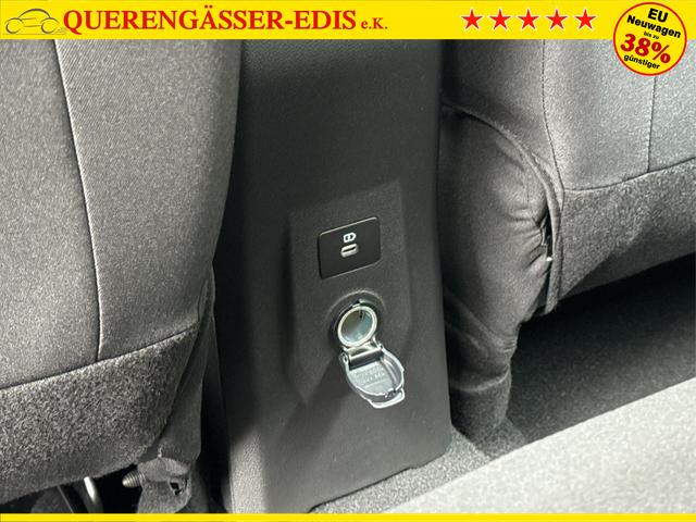 Dacia / Sandero / / / / KAMERA+SHZ+PDC+DAB+KLIMA
