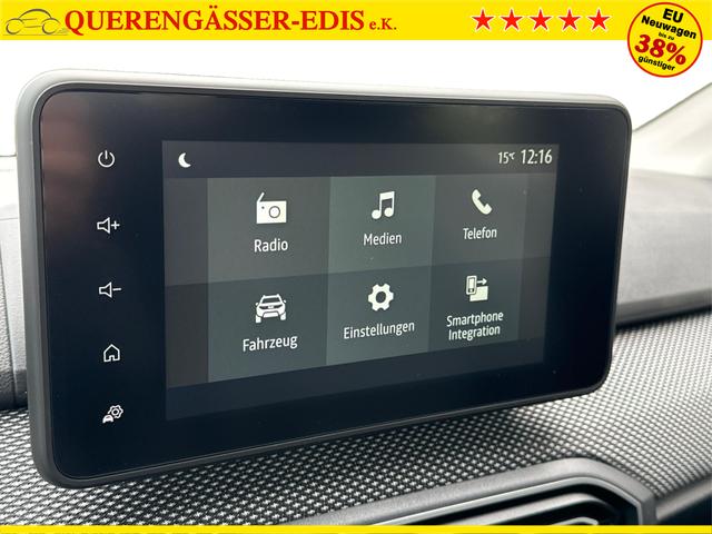 Dacia / Sandero / / / / KAMERA+SHZ+PDC+DAB+KLIMA