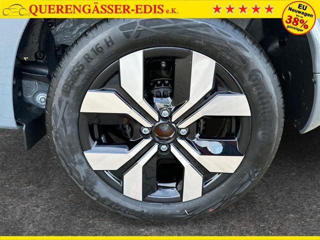 Dacia / Sandero / / / / KAMERA+SHZ+PDC+DAB+KLIMA