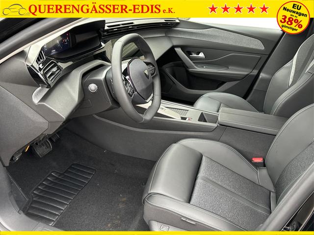 Peugeot / 308 / Schwarz / / / SHZ+KAMERA+NAVI+KEYLESS+ACC+17 LM