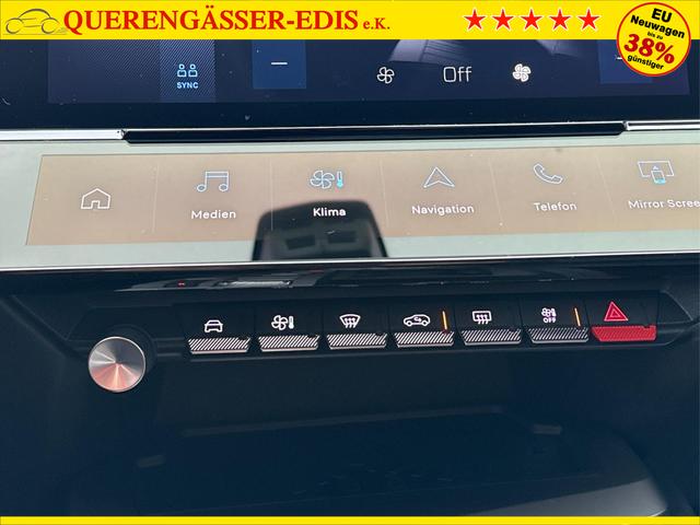 Peugeot / 308 / Schwarz / / / SHZ+KAMERA+NAVI+KEYLESS+ACC+17 LM