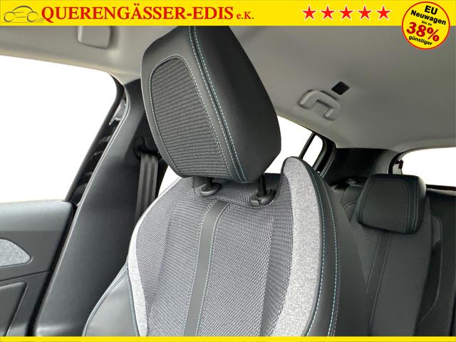 Peugeot / 308 / Schwarz / / / SHZ+KAMERA+NAVI+KEYLESS+ACC+17 LM