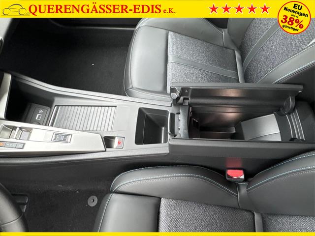 Peugeot / 308 / Grau / / / SHZ+KAMERA+NAVI+KEYLESS+ACC+17 LM
