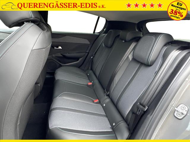 Peugeot / 308 / Grau / / / SHZ+KAMERA+NAVI+KEYLESS+ACC+17 LM