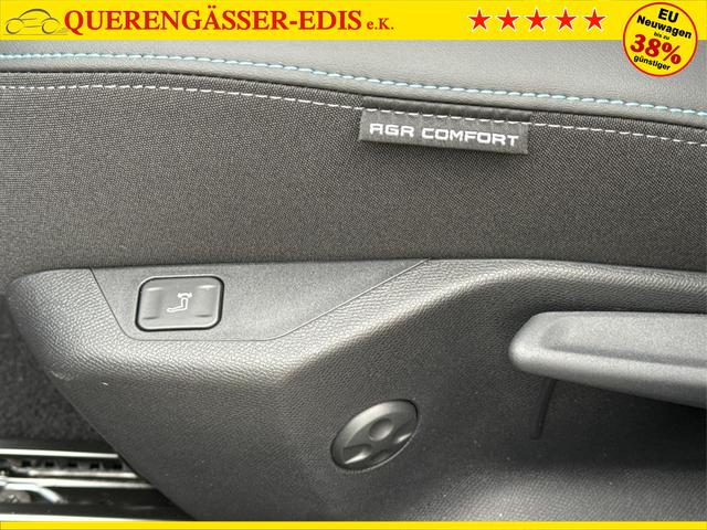 Peugeot / 308 / Grau / / / SHZ+KAMERA+NAVI+KEYLESS+ACC+17 LM