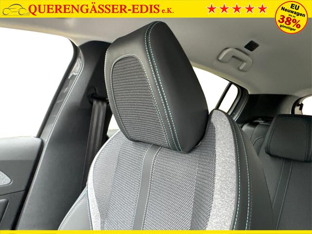 Peugeot / 308 / Grau / / / SHZ+KAMERA+NAVI+KEYLESS+ACC+17 LM