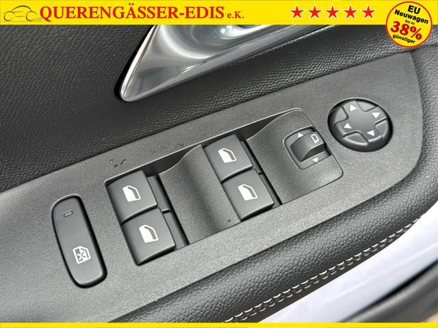 Opel / Mokka / / / / 