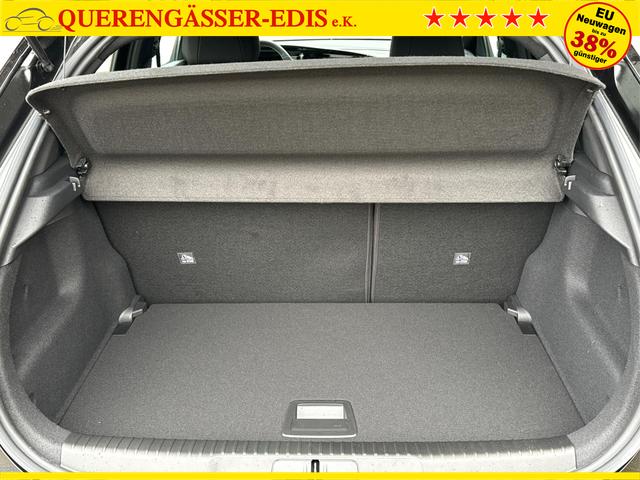 Opel / Mokka / / / / 