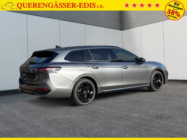 Volkswagen / Passat Variant / Grau / / / 4WD+DSG+AHK+NAVI+HEAD-UP+MATRIX+ACC+BLACK