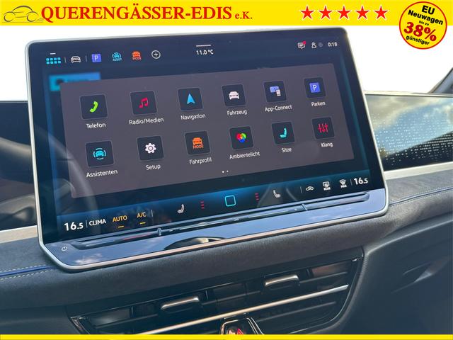 Volkswagen / Passat Variant / Grau / / / 4WD+DSG+AHK+NAVI+HEAD-UP+MATRIX+ACC+BLACK