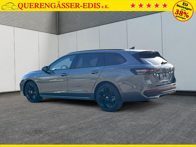 Volkswagen / Passat Variant / Grau / / / 4WD+DSG+AHK+NAVI+HEAD-UP+MATRIX+ACC+BLACK