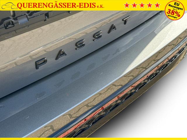 Volkswagen / Passat Variant / Grau / / / 4WD+DSG+AHK+NAVI+HEAD-UP+MATRIX+ACC+BLACK