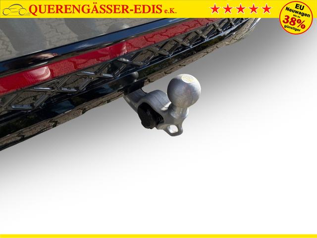 Volkswagen / Passat Variant / Grau / / / 4WD+DSG+AHK+NAVI+HEAD-UP+MATRIX+ACC+BLACK