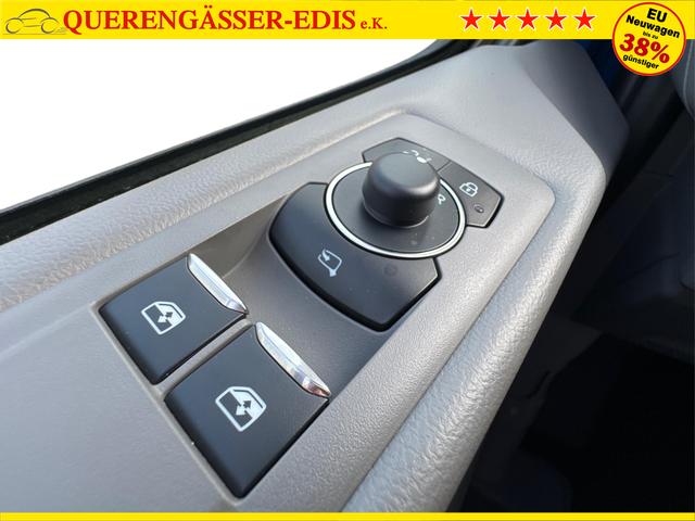 Volkswagen / T7 Caravelle / / / / KR 4x4+MATRIX-LED+NAVI.+ SHZ+KAMERA+ PDC