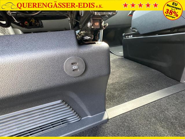 Volkswagen / T7 Caravelle / / / / KR 4x4+MATRIX-LED+NAVI.+ SHZ+KAMERA+ PDC