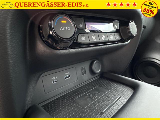 Nissan / Juke / / / / NAVI+KAMERA+SHZ+VOLL-LED+PDC