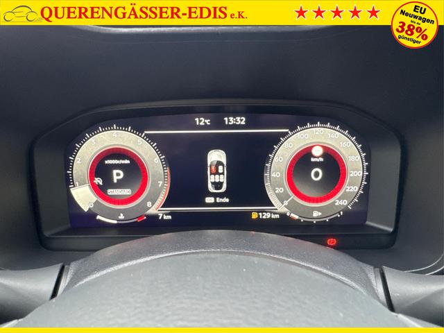 Nissan / Juke / / / / NAVI+KAMERA+SHZ+VOLL-LED+PDC