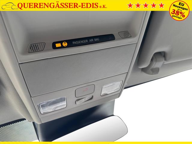 Volkswagen / T7 Caravelle / / / / KR 4x4+MATRIX-LED+NAVI.+ SHZ+KAMERA+ PDC