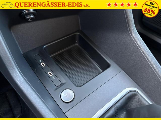 Volkswagen / Caddy Maxi / Blau / / / Caddy Maxi 4x4 KAM+SHZ+KÜCHE+ACC+GJR