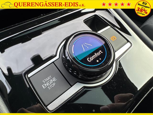 Volkswagen / Tiguan / Schwarz / / / 4x4 AHK+PANO+STANDHZG+20 ALU+eHK