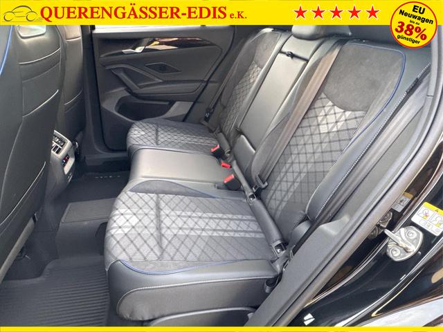 Volkswagen / Tiguan / Schwarz / / / 4x4 AHK+PANO+STANDHZG+20 ALU+eHK