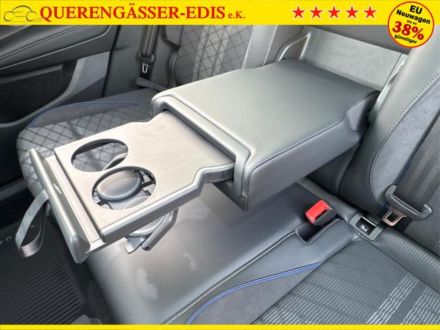 Volkswagen / Tiguan / Schwarz / / / 4x4 AHK+PANO+STANDHZG+20 ALU+eHK