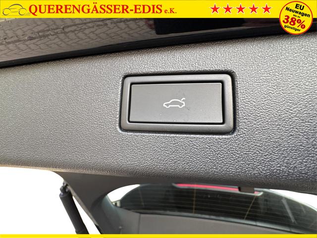Volkswagen / Tiguan / Schwarz / / / 4x4 AHK+PANO+STANDHZG+20 ALU+eHK