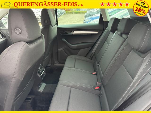 Skoda / Karoq / Schwarz / / / AHK+KAMERA+EL. HECKKL.+SHZ+ACC+KESSY+18''ALU