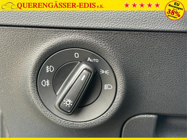 Skoda / Karoq / Schwarz / / / AHK+KAMERA+EL. HECKKL.+SHZ+ACC+KESSY+18''ALU