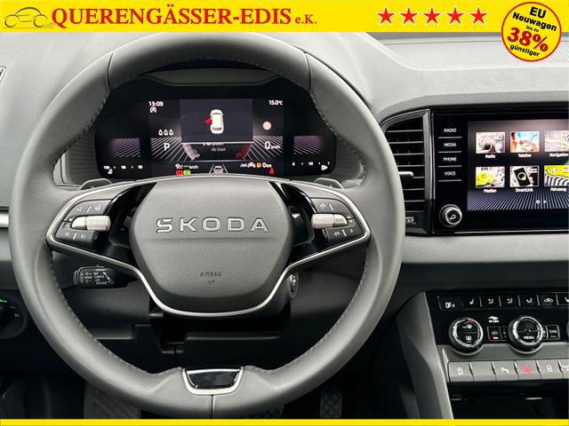 Skoda / Karoq / Schwarz / / / AHK+KAMERA+EL. HECKKL.+SHZ+ACC+KESSY+18''ALU