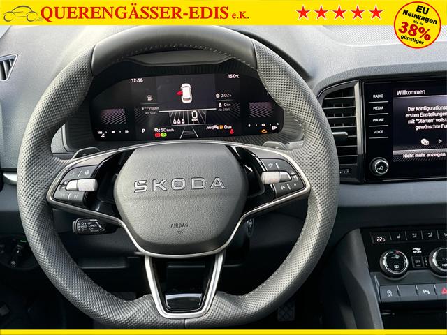 Skoda / Karoq / Schwarz / / / AHK+el.HECKKLAPPE+KAMERA+PDC+KESSY+ACC